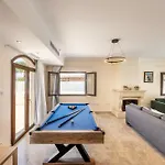 Sunnyvillas: 4br Seafront Villa*private Pool*bw44